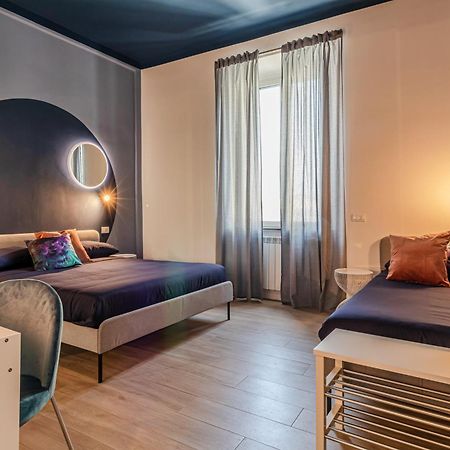 Moonlight Stylish Central, Hospital & Station Livorno Esterno foto